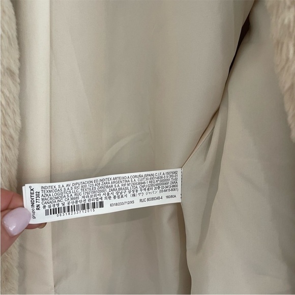 Zara Faux Fur hooded teddy - Picture 8 of 8